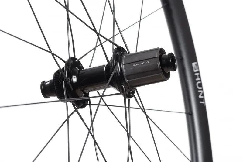Hunt 30 Carbon Disc Wheelset-1